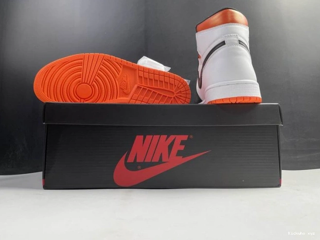 Electro Orange Air 555088-180 1 High Retro Jordan 0624